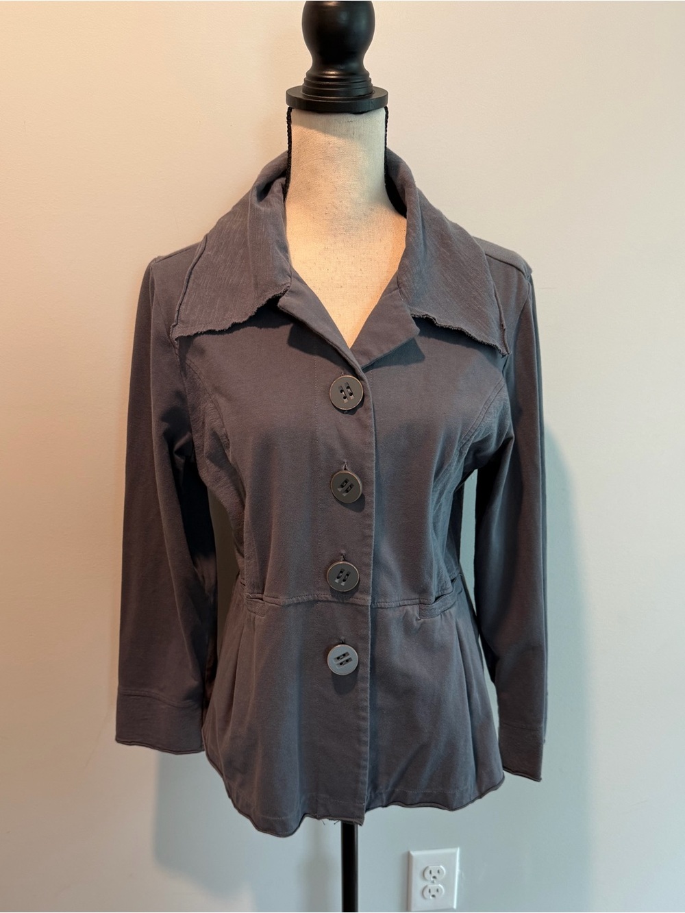 Habitat Gray Jacket Button Up Pockets Art to Wear Collared Women’s size Large